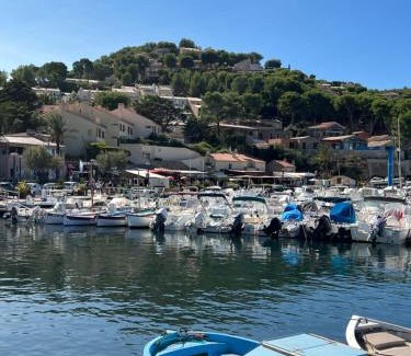 La Madrague Apartment | Duplex cosy bord de Mer