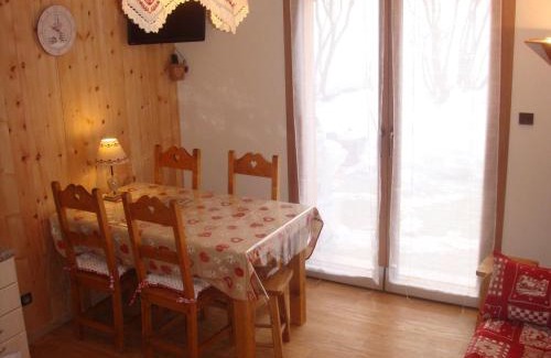Valloire Apartment | Duplex cosy pour 4 pers avec jardin, exposé sud, centre Valloire, proche télécabine et loisirs - FR-1-263-227
