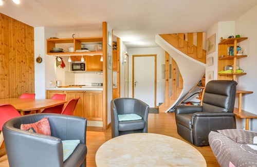 Morzine Apartment | Duplex for 6 in Morzine with WIFI, parking, near center and lifts