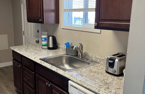 Moses Lake Apartment | Duplex house 3 bedroom 40s duplex near airport