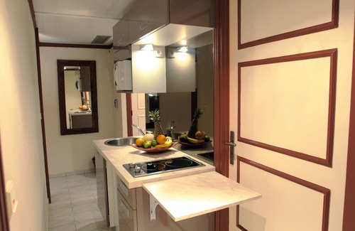 Sainte-Anne Apartment | Duplex in Lousiane style residence with terrace and pool view