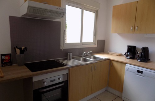 Lacanau-Ocean Apartment | DUPLEX NEAR BEACH WITH PRIVATE PARKING + TERRACE and TWO BEDROOMS