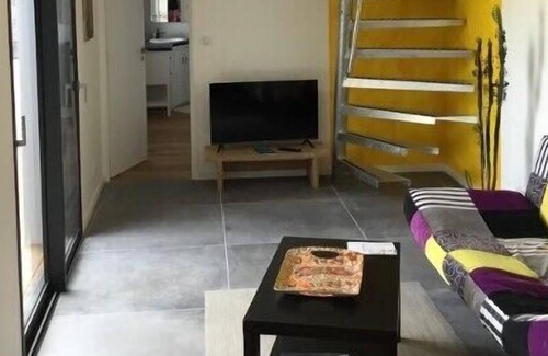 Bellevue House | Duplex Of 75m² With Garden Near The Loire
