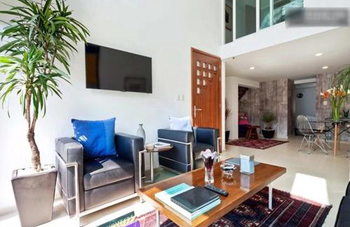 Zona Rosa Apartment | Duplex Penthouse Zona Rosa