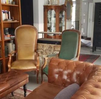 La Bourgogne Apartment | Duplex, piano, billard, ping-pong, jardin