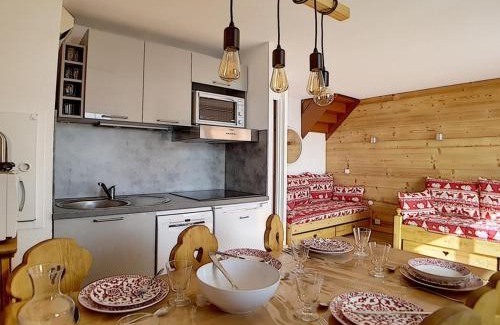 Reberty Apartment | Duplex rénové avec balcon, proche des pistes, TV, lecteur DVD, parking, commerces à 50m - FR-1-344-789