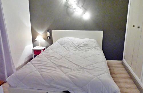 Marseillan Plage Apartment | Duplex rénové avec clim, terrasse et parking à Marseillan - FR-1-387-162