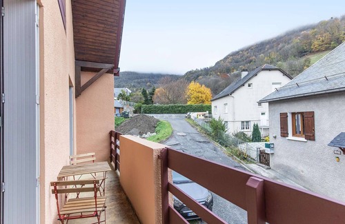 Esquieze-Sere Apartment | Duplex Studio for 5 with Balcony and Parking, Close to Luz-Saint-Sauveur Center