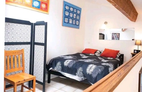 La Capte Apartment | Duplex studio HYÈRES LA CAPTE 4 people 200m from the sea
