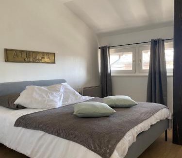 Aurillac Apartment | Duplex T4 centre historique