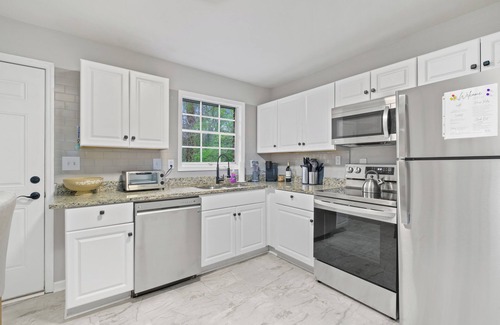 North Decatur House | Duplex Unit in Atlanta's Forest!