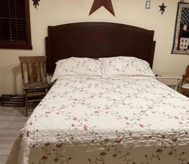 Fredonia House | Dusty Rose The Wild West 40 Homestead