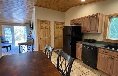 Mount Vision House | Dutch Hill Manor II, NEW construction, upscale, near ASV and CDP, 2 of 2 units