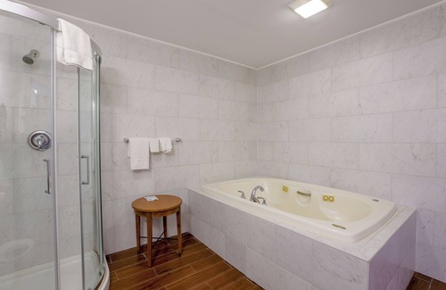 Palmyra Hotel | Dutch Motel By OYO Near Hershey Park
