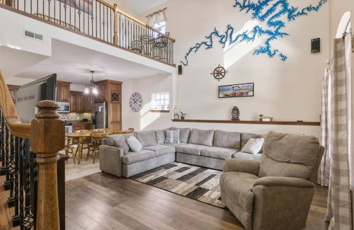 Rocky Mount House | Dutchman's Lakefront Hideaway