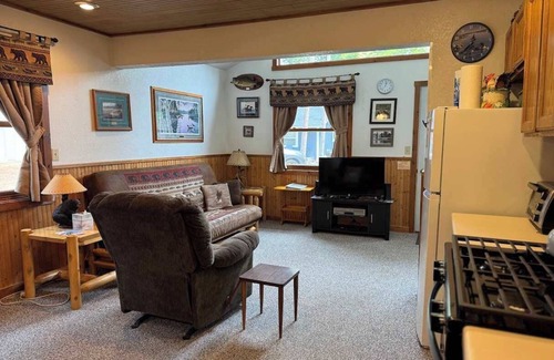 Minocqua Cottage | Duxbury - Cozy Cottage on Lake Minocqua
