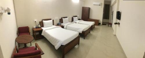 Vrindavan Hotel | DWARKA KUNJ