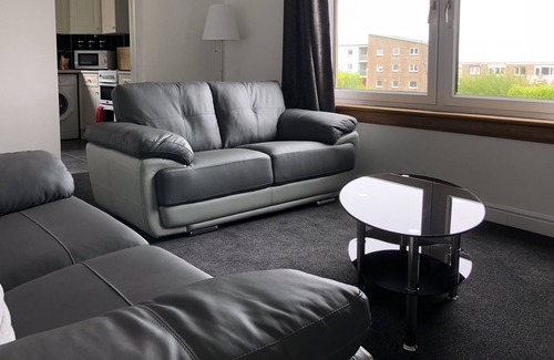Dysart Apartment | Dysart Sea View Apartment