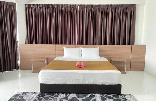 Wakaf Che Yeh Hotel | DZ Hotel Salor