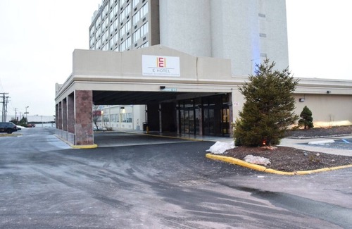 Hopelawn Hotel | E Hotel Banquet & Conference Center