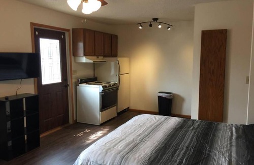 Tomah Apartment | E Veteran St Short Term Rentals - Apt J