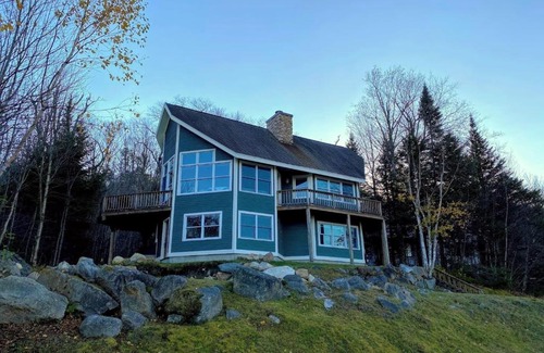 Bretton Woods House | E7 Sunny Bretton Woods private home next to the slopes of Bretton Woods Hot Tub, Wifi