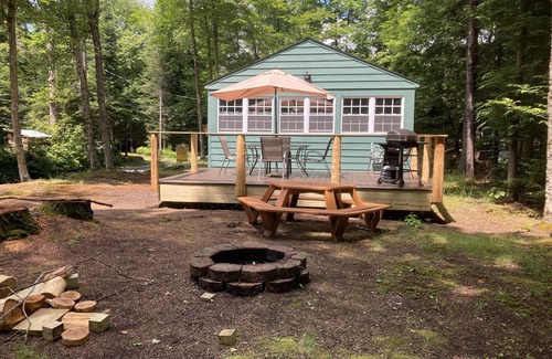 Eagle Bay Cottage | Eagle Bay Cottage with Lake Rights