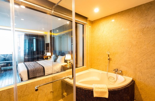 Ha Tinh Hotel | Eagle Hotel