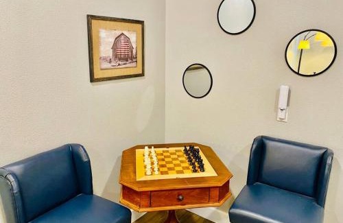 Ahwahnee House | Eagle Nest River Views Hot Tub Games Sleeps 6