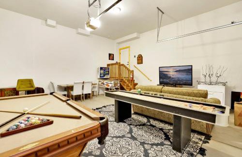 Castle Glen Estates House | Eagle ridge views #1648