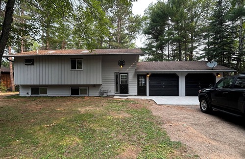 Eagle River House | Eagle River Home on Chain of Lakes, Private and Close to Restaurants/Night Life