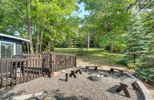 Eagle River House | Eagle River Retreat Near Dam Lake with Boat Dock!