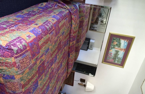 Eagle Rock Hotel | Eagle Rock Motel