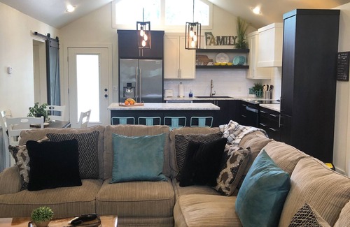 Russellville House | Eagle's Nest - Beautiful House close to boat launch and local attractions.