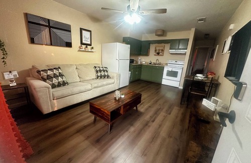 Eagle Pass Apartment | Eagle Stay 9 - Eagle Pass