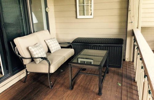 Wintergreen Condo | Eagles Court Slopeside Condo, Wifi, Walk to everything!