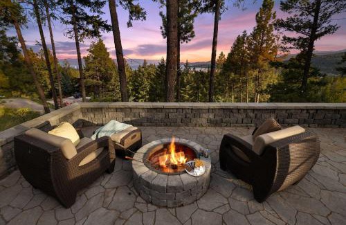 Somers House | Eagles Nest - Hot Tub & Lake Views