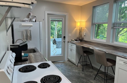 Waverly House | Eagles Perch@ Kentucky Lake- Water Access and Water View- Not in a subdivision