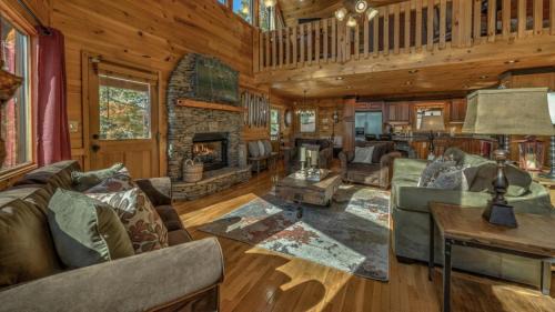 Mineral Bluff House | Eagles Rising
