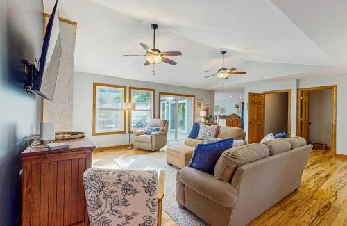 Caryville House | Earned Oasis