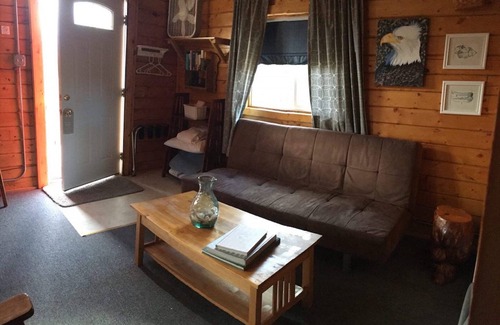 Healy Cabin | Earthsong Lodge - Two Bedroom Cabin