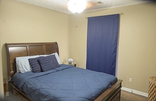 Ellenwood House | East Atlanta Hideaway 3BR 2BA Sleeps 7