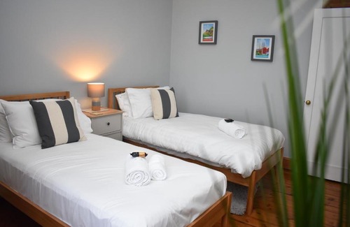 Bonnington Apartment | East Claremont - beautiful 2BR apartment in Central Edinburgh
