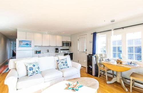 Provincetown House | East End Condo Across from Assoc Beach