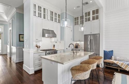Galveston House | East end Pet friendly home Nearby to Beach