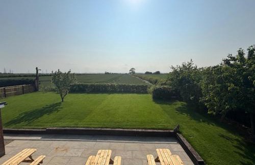 East Halton Hotel | East Halton Hotel
