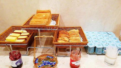 Downtown Hangzhou Apartment | East King Business Hotel (West Lake store, Hangzhou)