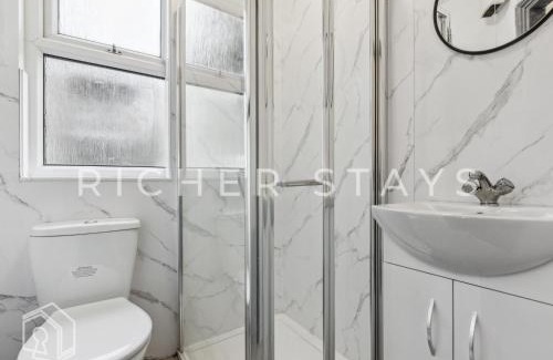 William Morris House | East LDN Guest Rooms and Amenities