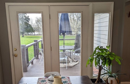Louisville House | East Louisville Hidden Gem - unique and comfy stay