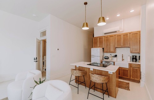 Madison Apartment | East Main Lofts - Haven 202